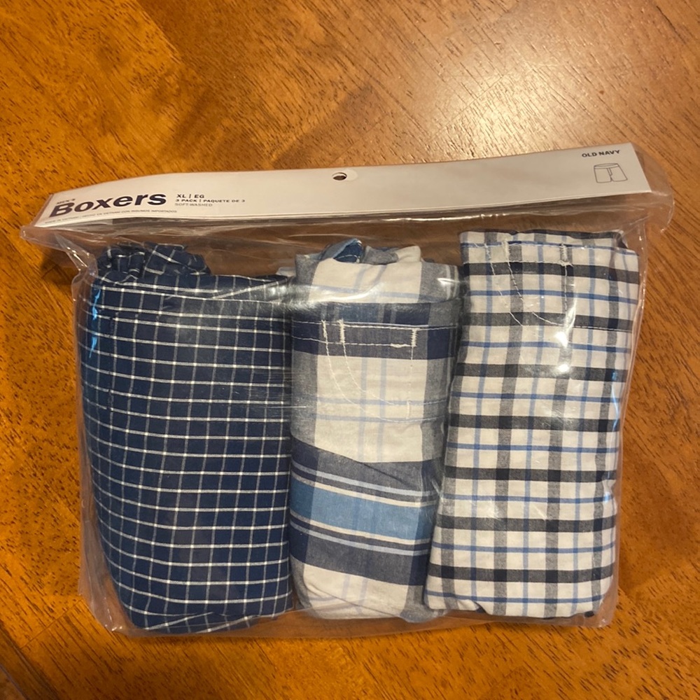 Old Navy Boxers XL - Brand new in package